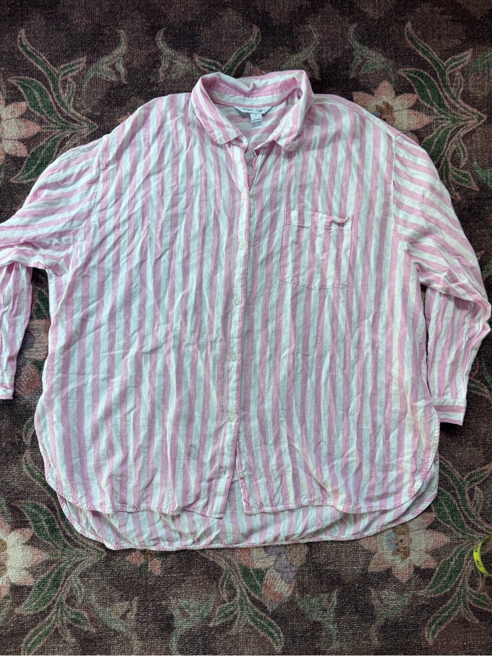 Old Navy The Boyfriend Shirt Pink and White Striped Button-Down Long Sleeve - 2X